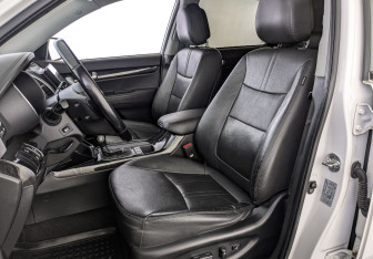 Подержанный автомобиль Kia Sorento 2019 года (20 фото)