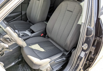 Подержанный автомобиль Audi A4 Wagon 2018 года (20 фото)