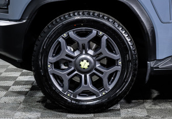 Подержанный автомобиль Jetour T2 2024 года (15 фото)