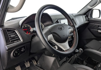 Подержанный автомобиль УАЗ Patriot 2024 года (15 фото)