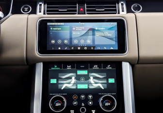 Подержанный автомобиль Land Rover Range Rover 2021 года (15 фото)