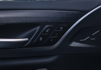 Подержанный автомобиль BMW X3 2021 года (20 фото)