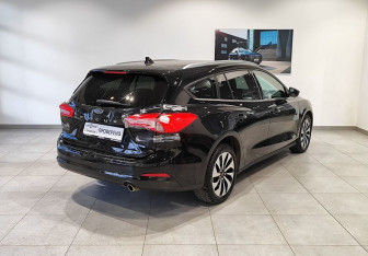Подержанный автомобиль Ford Focus Wagon 2018 года (5 фото)