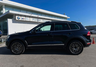 Новый Volkswagen Touareg 2016 (8 фото)