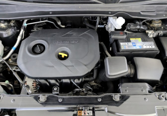 Подержанный автомобиль Hyundai ix35 2014 года (9 фото)