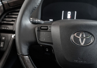 Новый Toyota Alphard 2024 (22 фото)