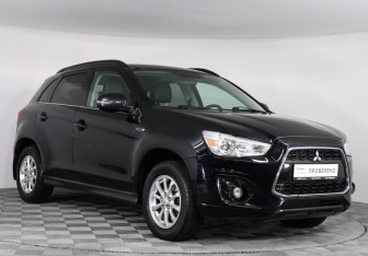 Подержанный автомобиль Mitsubishi ASX 2012 года (2 фото)