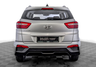 Подержанный автомобиль Hyundai Creta 2018 года (6 фото)