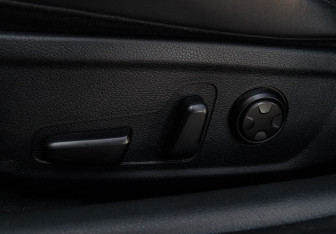 Подержанный автомобиль Kia Stinger 2021 года (15 фото)