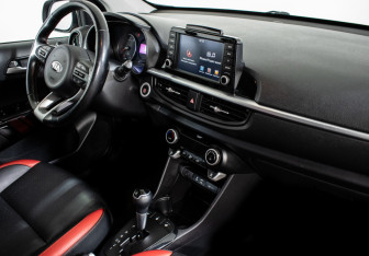 Подержанный автомобиль Kia Picanto 2019 года (10 фото)