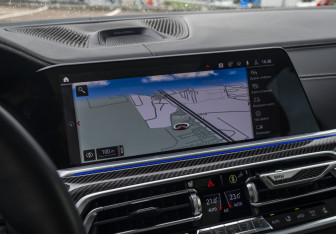 Подержанный автомобиль BMW X5 2022 года (20 фото)