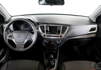 Подержанный автомобиль Hyundai Solaris Sedan 2020 года (9 фото)