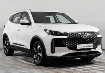 Подержанный автомобиль Chery Tiggo 4 2024 года (3 фото)