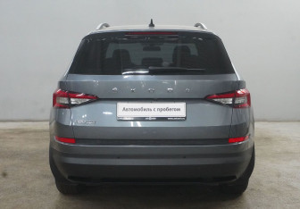 Подержанный автомобиль Skoda Kodiaq 2021 года (7 фото)