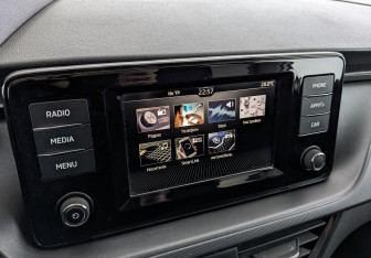 Подержанный автомобиль Skoda Rapid Liftback 2020 года (26 фото)