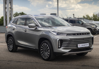 Подержанный автомобиль Exeed TXL 2024 года (3 фото)