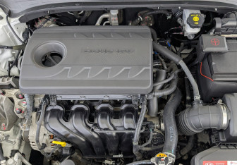 Подержанный автомобиль Kia Cerato Sedan 2019 года (9 фото)