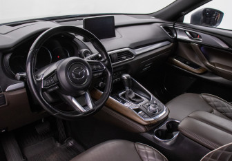 Подержанный автомобиль Mazda CX-9 2021 года (7 фото)