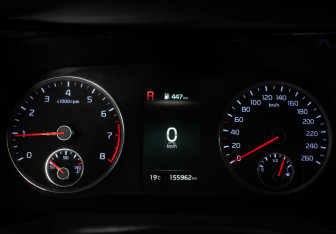 Подержанный автомобиль Kia K5 2022 года (12 фото)