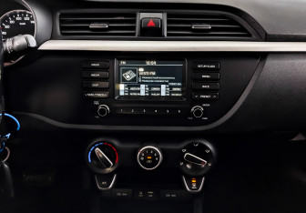 Подержанный автомобиль Kia Rio Sedan 2018 года (15 фото)