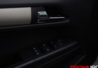 Подержанный автомобиль Opel Astra Wagon 2007 года (16 фото)