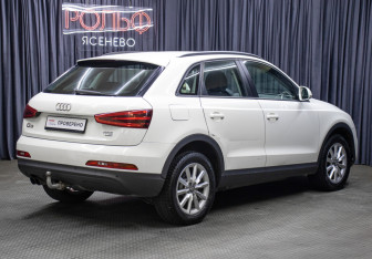 Подержанный автомобиль Audi Q3 2013 года (5 фото)
