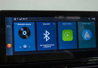 Подержанный автомобиль Москвич 3 2023 года (16 фото)