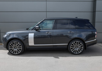 Подержанный автомобиль Land Rover Range Rover 2019 года (7 фото)