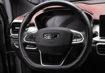 Подержанный автомобиль Belgee X50 2024 года (15 фото)