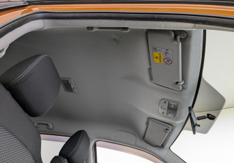 Подержанный автомобиль Suzuki Vitara 2017 года (22 фото)