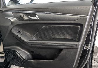 Подержанный автомобиль Haval Jolion 2023 года (24 фото)