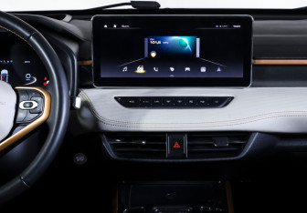 Подержанный автомобиль Haval Jolion 2024 года (15 фото)