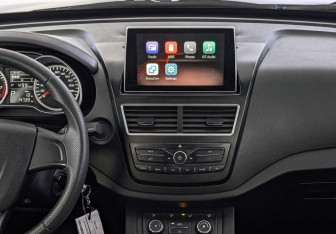 Подержанный автомобиль FAW Besturn X40 2021 года (17 фото)