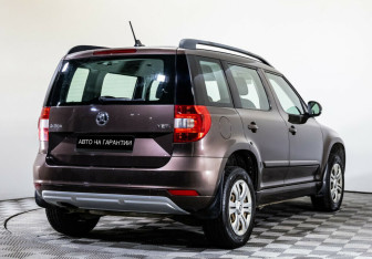 Подержанный автомобиль Skoda Yeti 2018 года (3 фото)