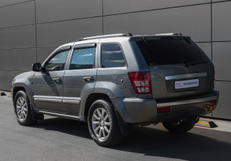 Новый Jeep Grand Cherokee 2007 (7 фото)
