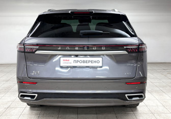 Подержанный автомобиль Jaecoo J8 2024 года (5 фото)