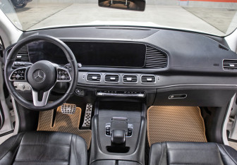 Подержанный автомобиль Mercedes-Benz GLE 2020 года (14 фото)