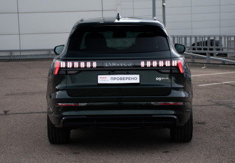 Подержанный автомобиль Lynk&Co 09 2024 года (6 фото)