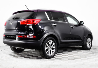 Подержанный автомобиль Kia Sportage 2014 года (5 фото)