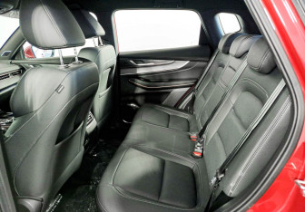 Подержанный автомобиль Exeed LX 2024 года (9 фото)