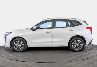 Подержанный автомобиль Haval Jolion 2023 года (8 фото)
