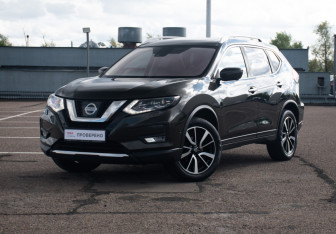 Подержанный автомобиль Nissan X-Trail 2020 года (2 фото)