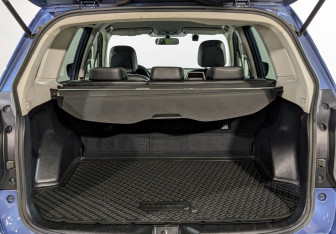 Подержанный автомобиль Subaru Forester Suv 2016 года (18 фото)