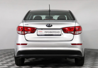Подержанный автомобиль Kia Rio Sedan 2016 года (5 фото)