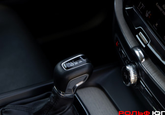 Подержанный автомобиль Volvo XC60 2021 года (15 фото)