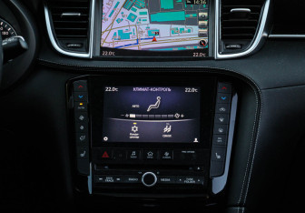 Подержанный автомобиль Infiniti QX50 2018 года (11 фото)