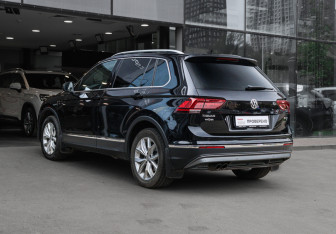 Подержанный автомобиль Volkswagen Tiguan 2018 года (6 фото)