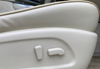 Подержанный автомобиль Infiniti JX 2013 года (26 фото)