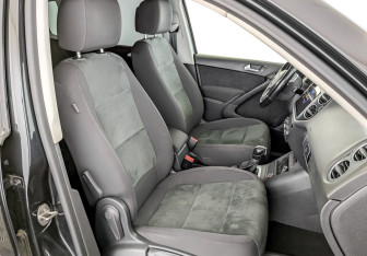 Подержанный автомобиль Volkswagen Tiguan 2016 года (23 фото)