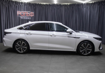 Подержанный автомобиль Chery Arrizo 8 2023 года (4 фото)